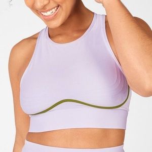 Fabletics Blare Medium Impact Sports Bra II in Frosted Lilac / Basil